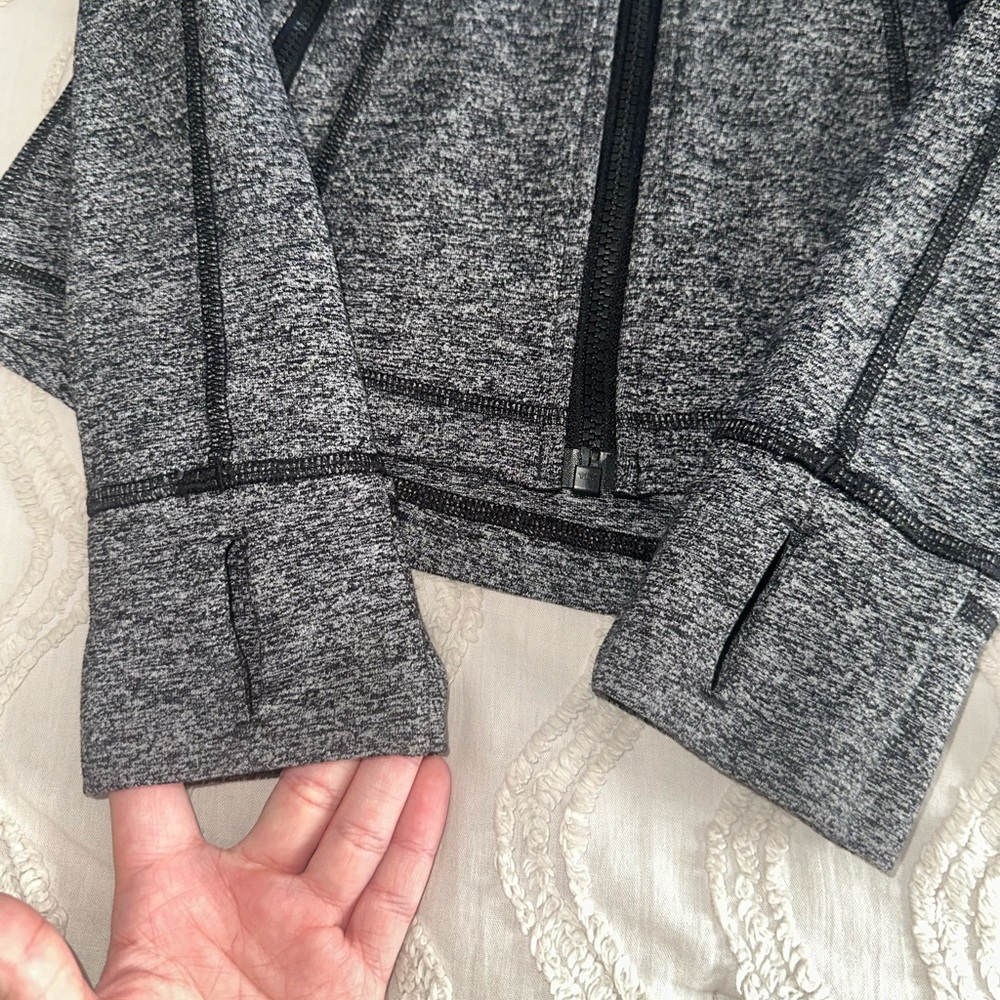 Lululemon Define Jacket - Picture 6 of 11